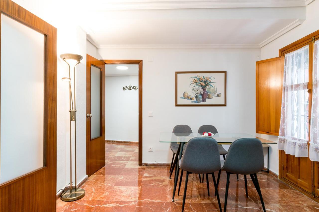 Holi-Rent Estrella Apartamento Sevilha Exterior foto